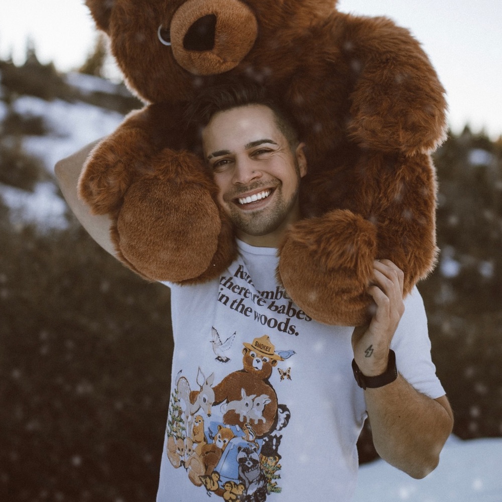 LUCKY BRAND // vintage smokey the bear, unisex L